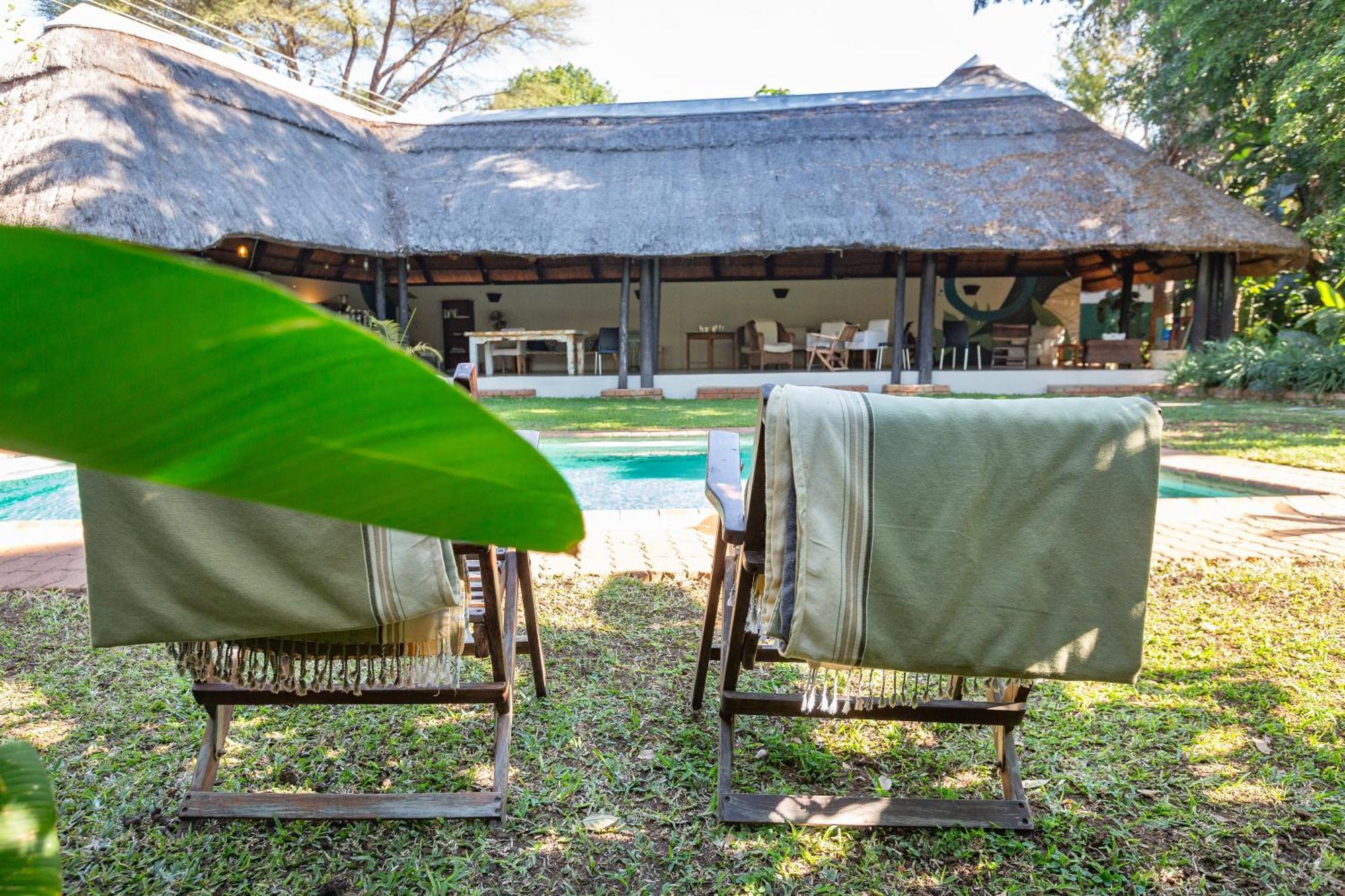 Drift Inn Victoria Falls Exteriér fotografie